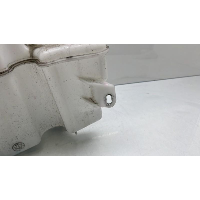 Vase de lave glace SUZUKI ACROSS Photo n°10