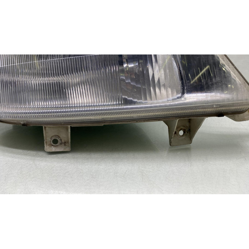 Optique avant principal droit (feux)(phare) MERCEDES SPRINTER 1 Photo n°4