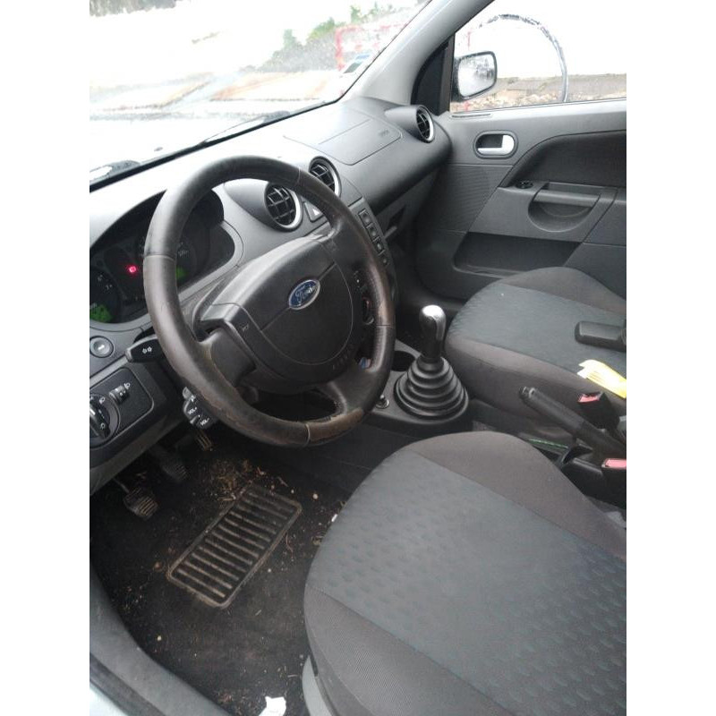 Boite de vitesses FORD FIESTA 5 Photo n°5