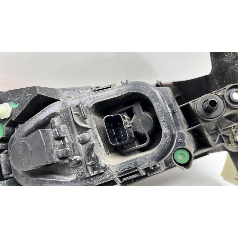 Feu arriere principal droit (feux) RENAULT CLIO 4 Photo n°4