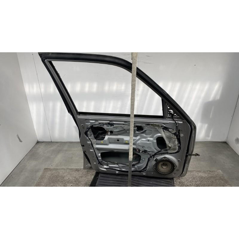Porte avant gauche HYUNDAI TERRACAN Photo n°4
