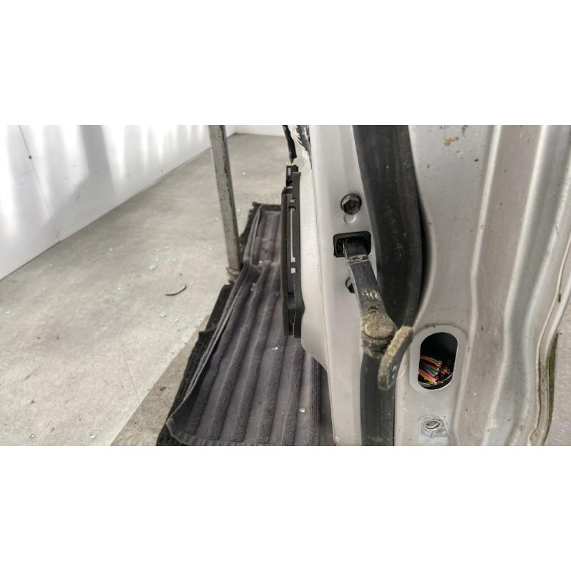 Porte avant gauche HYUNDAI TERRACAN Photo n°7