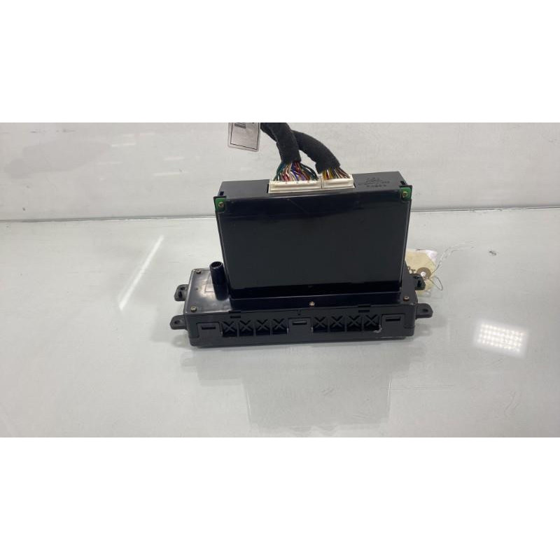 Commande chauffage HYUNDAI TERRACAN Photo n°4