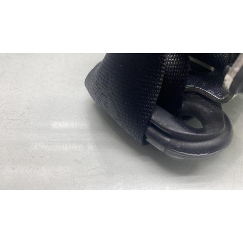 Pretensionneur de ceinture avant gauche AUDI A3 2 Photo n°5