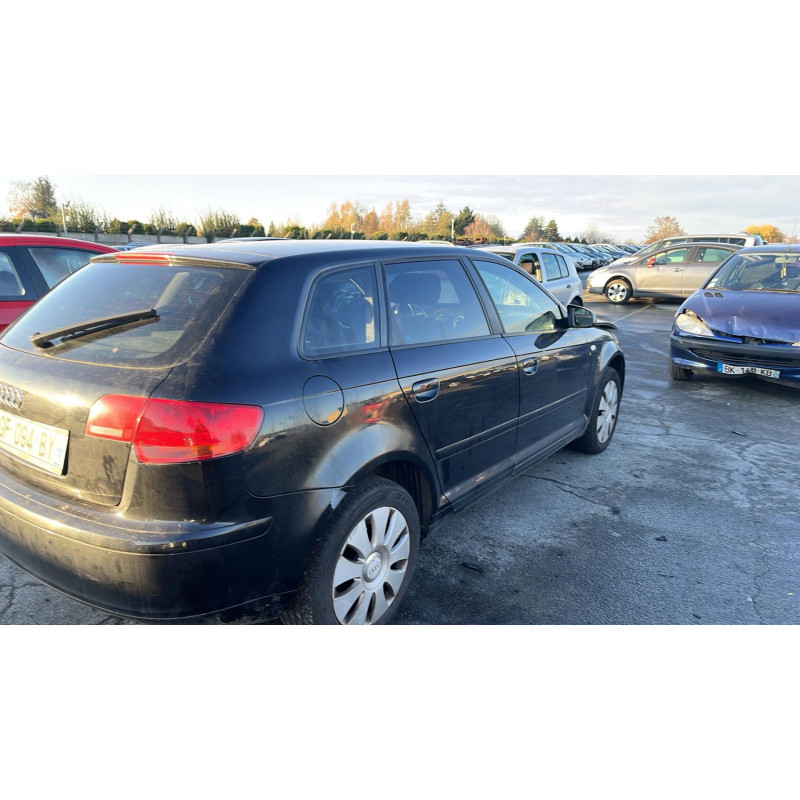Pretensionneur de ceinture avant gauche AUDI A3 2 Photo n°8