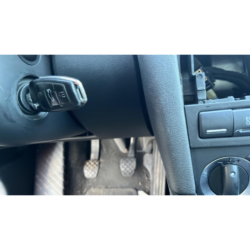 Pretensionneur de ceinture avant gauche AUDI A3 2 Photo n°18