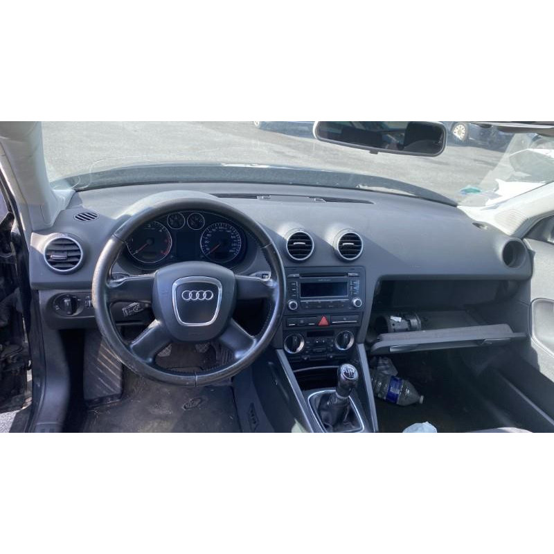 Pretensionneur de ceinture avant gauche AUDI A3 2 Photo n°20