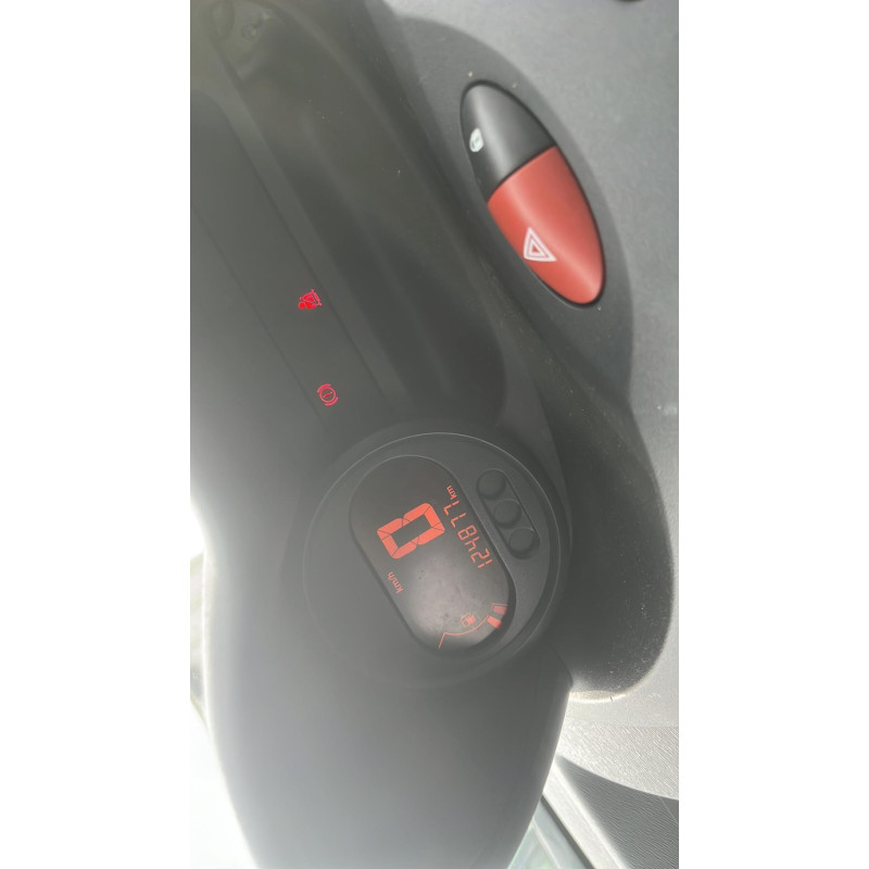 Porte avant droit RENAULT TWINGO 2 Photo n°19