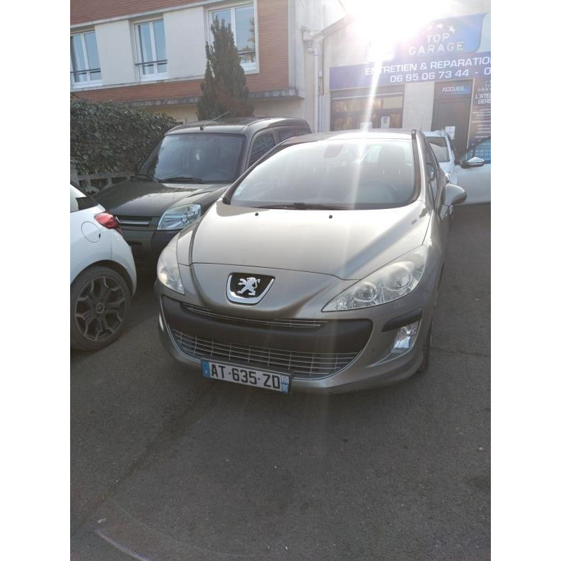 Vitre avant gauche PEUGEOT 308 1 Photo n°11