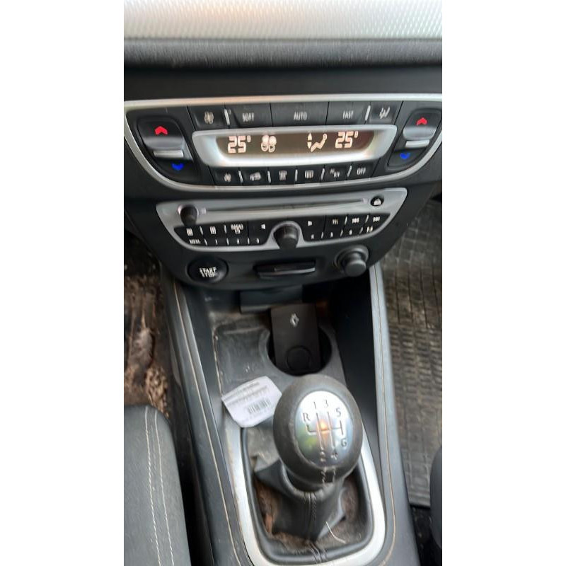 Plage arriere RENAULT MEGANE 3 Photo n°8