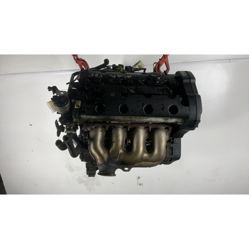 Moteur CITROEN XSARA PICASSO Photo n°3