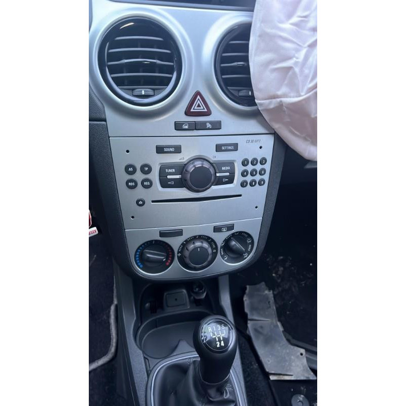 Pare soleil gauche OPEL CORSA D Photo n°16