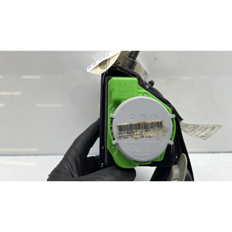 Pretensionneur de ceinture avant gauche TOYOTA AURIS 1 Photo n°2