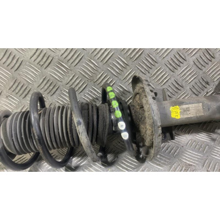 Amortisseur avant gauche VOLKSWAGEN POLO 5