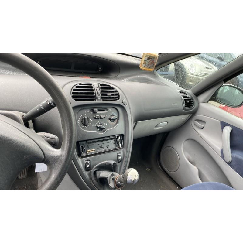 Aile avant droit CITROEN XSARA PICASSO Photo n°10