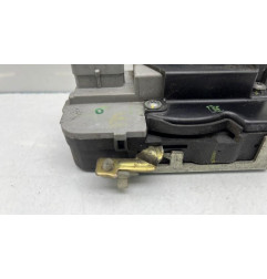 Serrure avant droit PEUGEOT 307