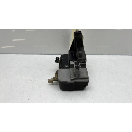 Serrure avant gauche PEUGEOT 307