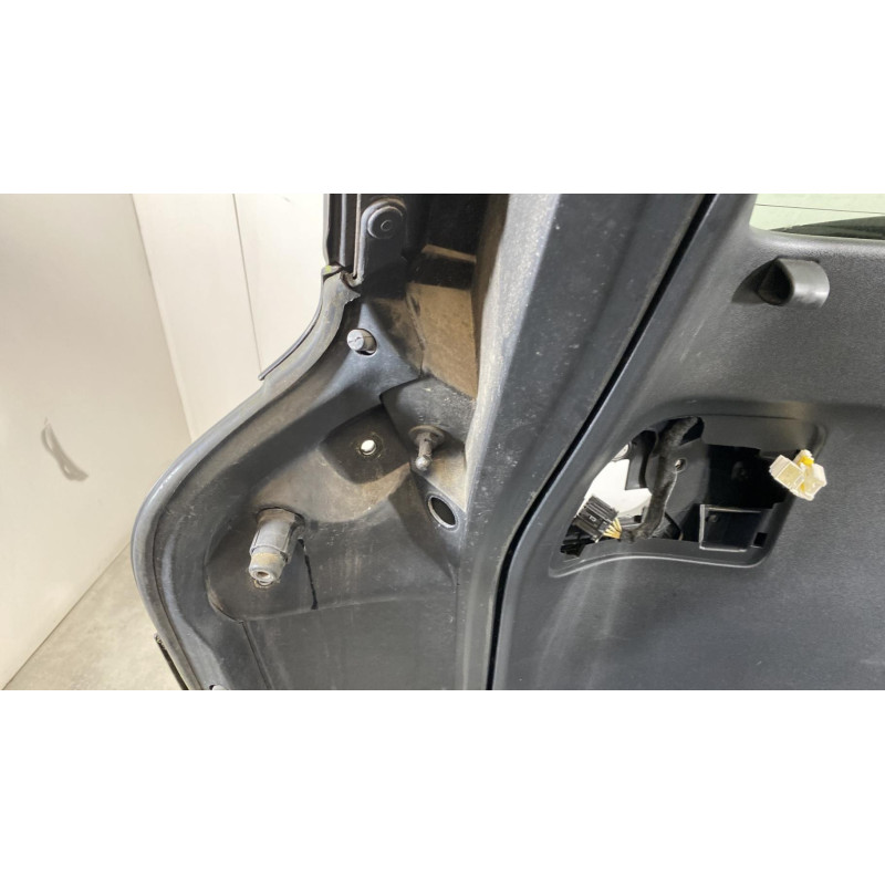 Malle/Hayon arriere CITROEN C4 PICASSO 2 Photo n°9