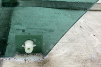 Vitre arriere gauche RENAULT SCENIC 4