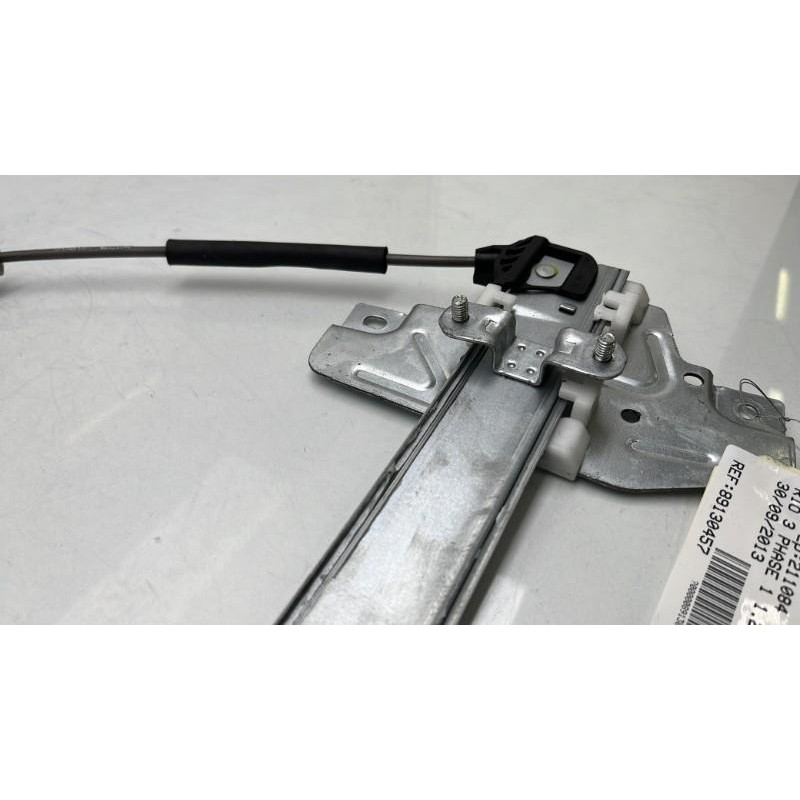 Leve vitre electrique avant droit KIA RIO 3 Photo n°9