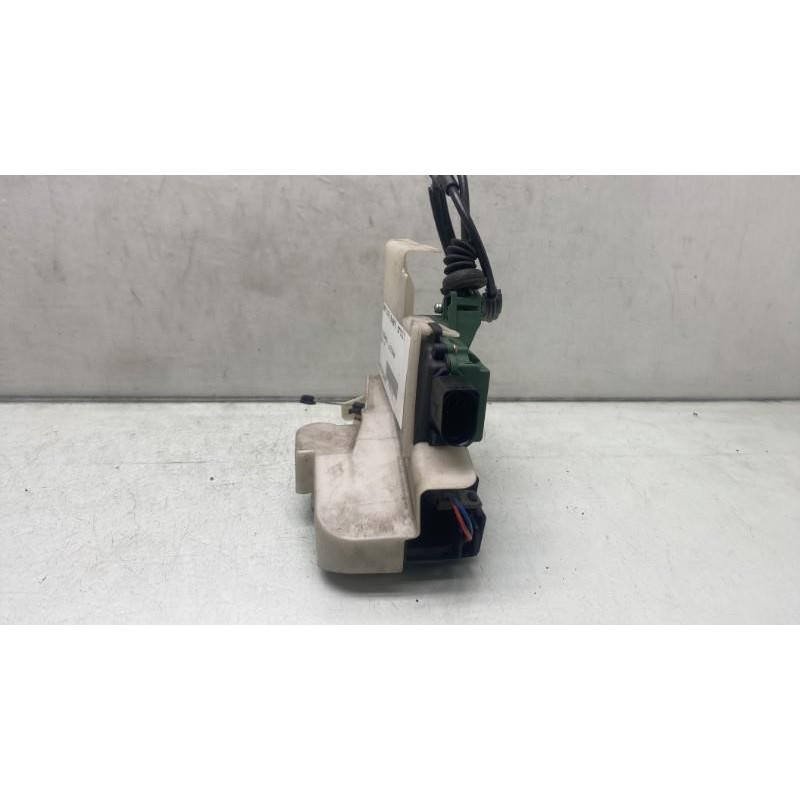 Serrure avant droit VOLKSWAGEN GOLF 4 Photo n°3