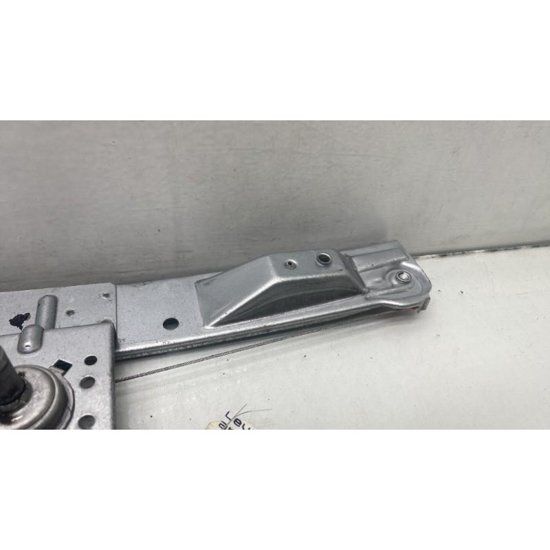 Leve vitre mecanique arriere gauche OPEL CORSA E Photo n°5