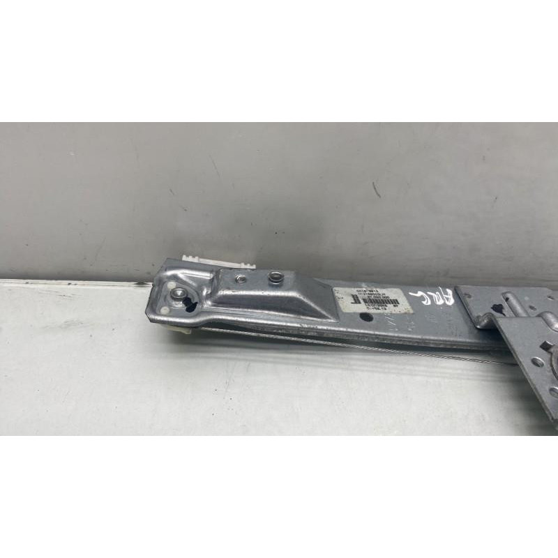 Leve vitre mecanique arriere gauche OPEL CORSA E Photo n°7