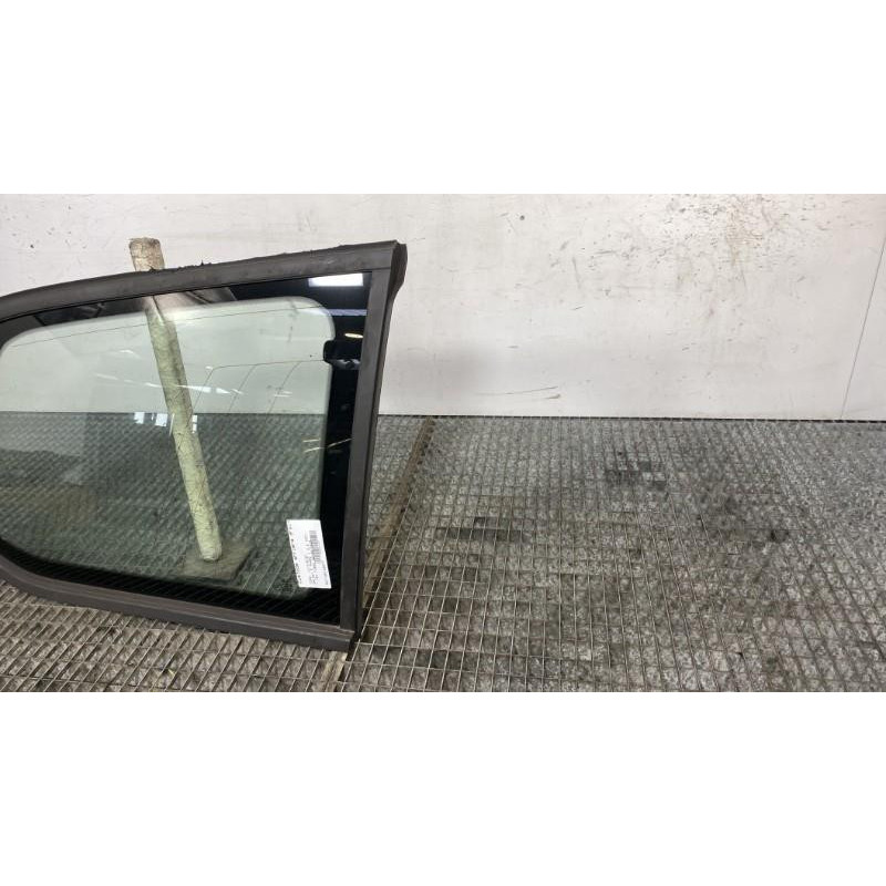 Custode arriere droit FORD GALAXY 3 Photo n°2