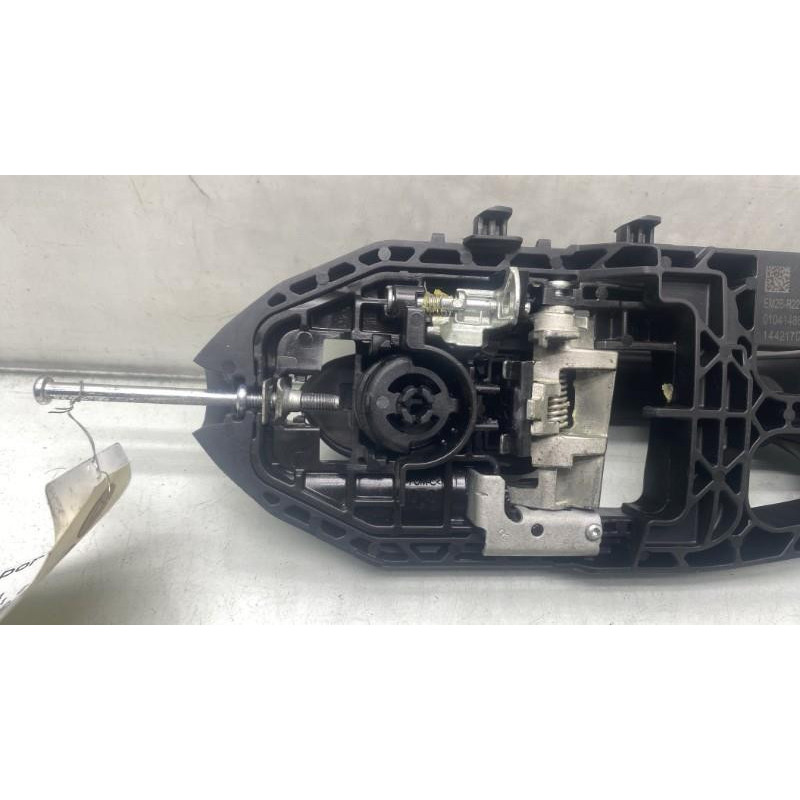 Poignee porte arriere droit FORD GALAXY 3 Photo n°2