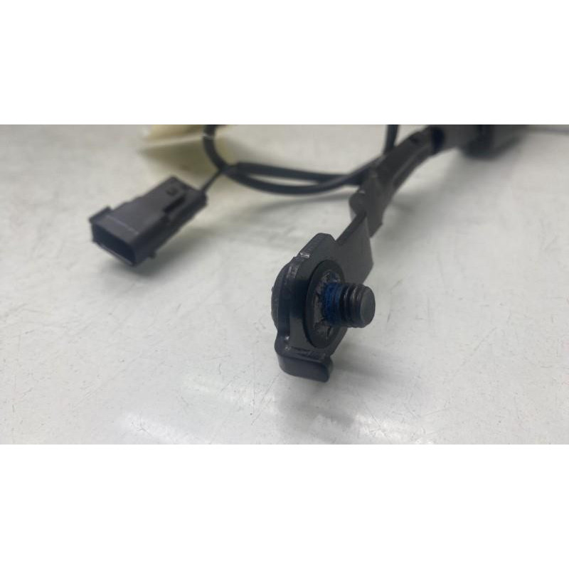 Attache ceinture avant gauche FORD GALAXY 3 Photo n°1