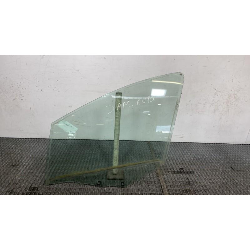 Vitre avant gauche PEUGEOT 308 1 Photo n°4