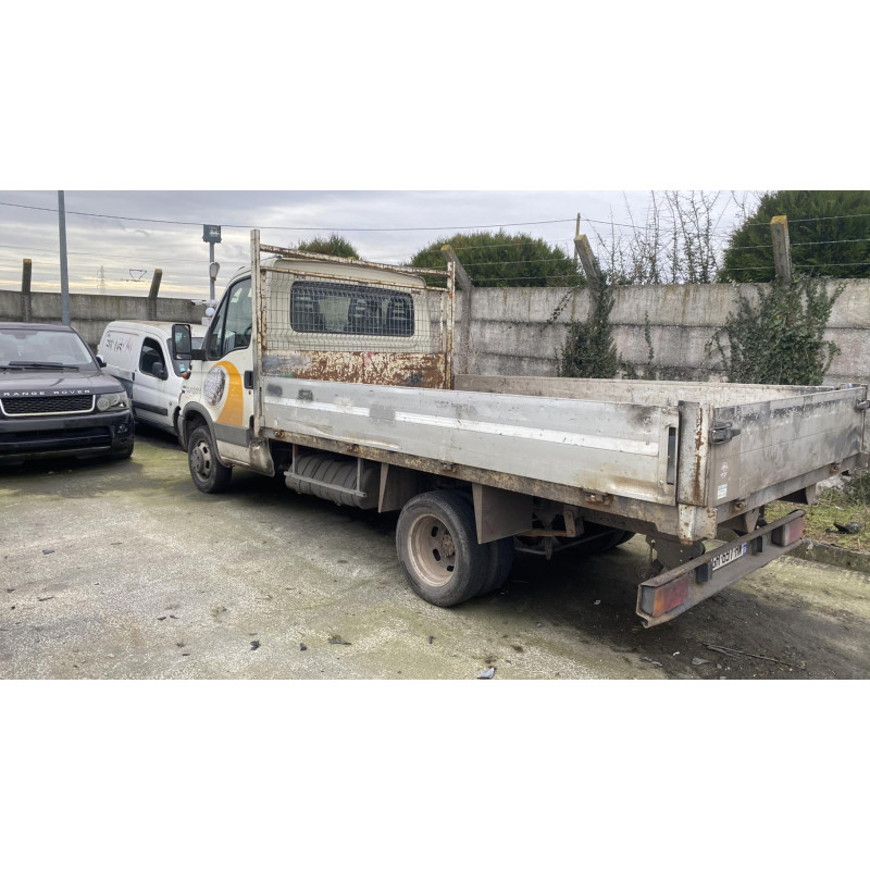 Bras essuie glace avant droit IVECO DAILY 3 Photo n°9