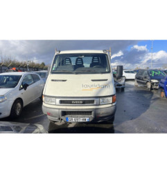 Bras essuie glace avant droit IVECO DAILY 3