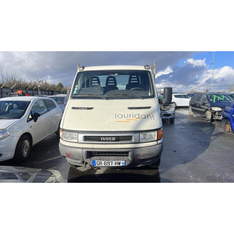 Bras essuie glace avant droit IVECO DAILY 3 Photo n°10