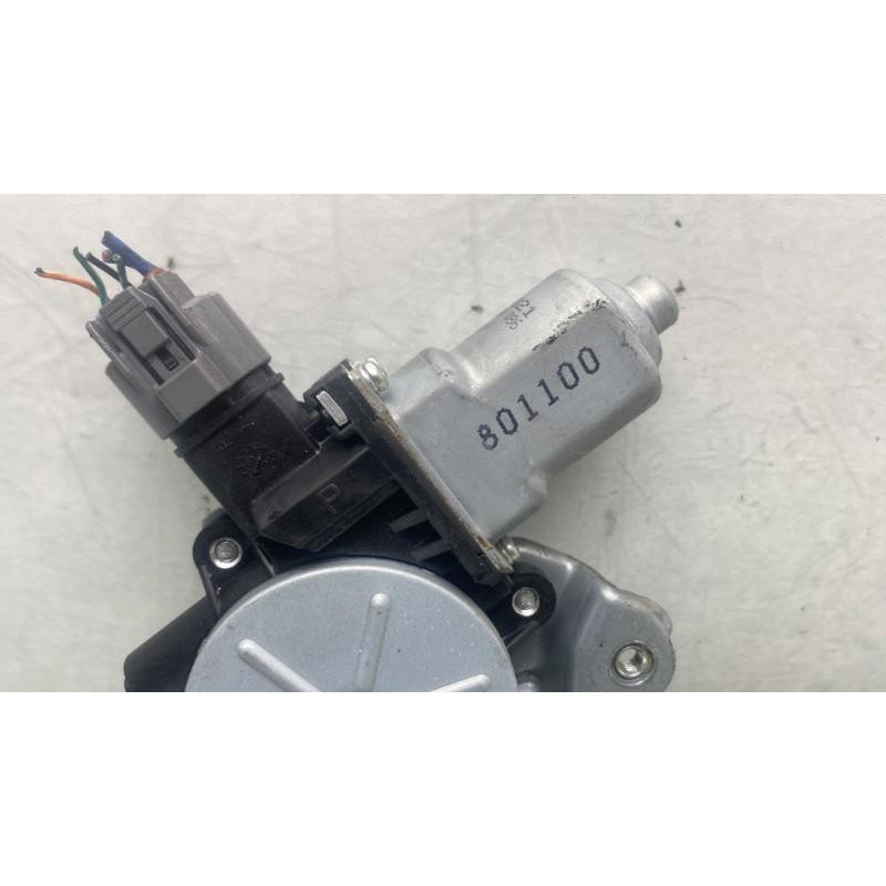 Leve vitre electrique avant droit PEUGEOT 4007 Photo n°1