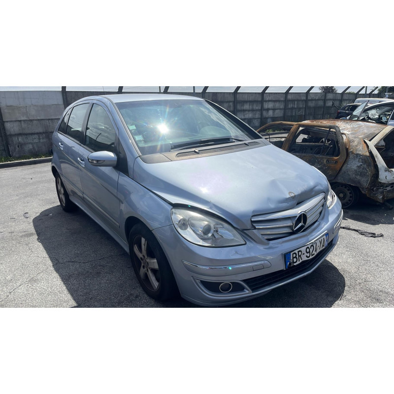 Feu arriere principal droit (feux) MERCEDES CLASSE B 245 Photo n°16