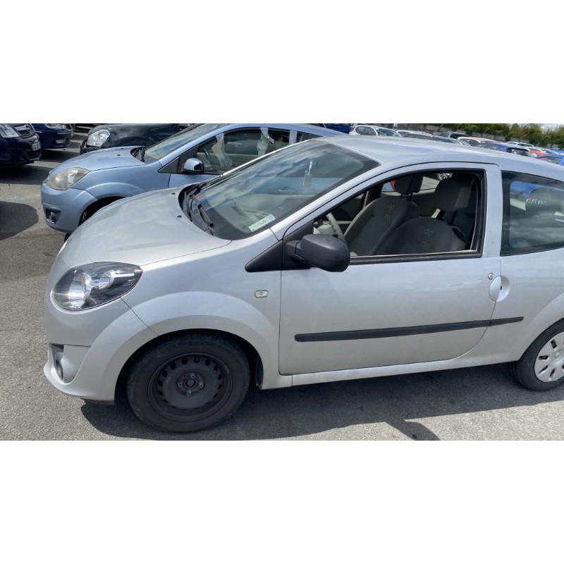 Pompe à carburant RENAULT TWINGO 2 Photo n°4