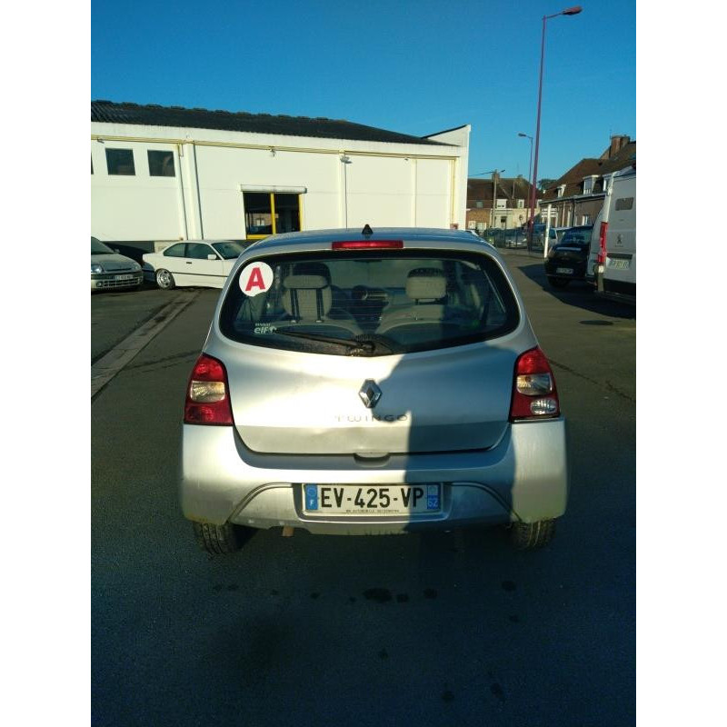 Pompe à carburant RENAULT TWINGO 2 Photo n°12