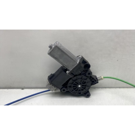 Leve vitre electrique avant droit OPEL CORSA E Photo n°1