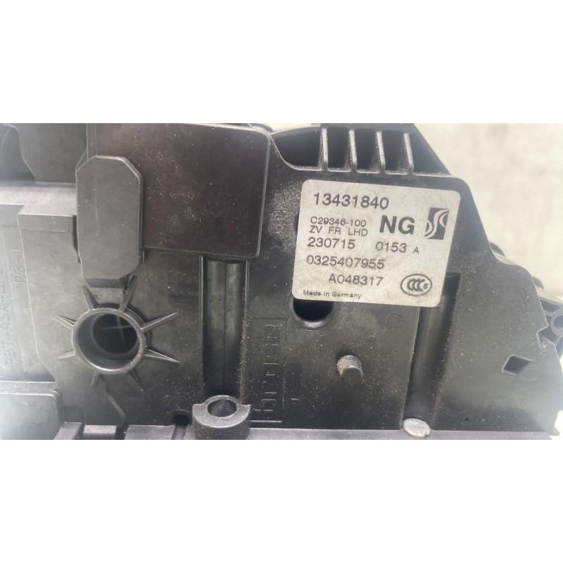 Serrure avant droit OPEL CORSA E Photo n°3
