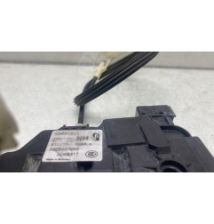 Serrure avant gauche OPEL CORSA E