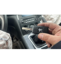 Porte avant droit PEUGEOT 3008 1