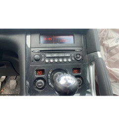 Porte avant droit PEUGEOT 3008 1