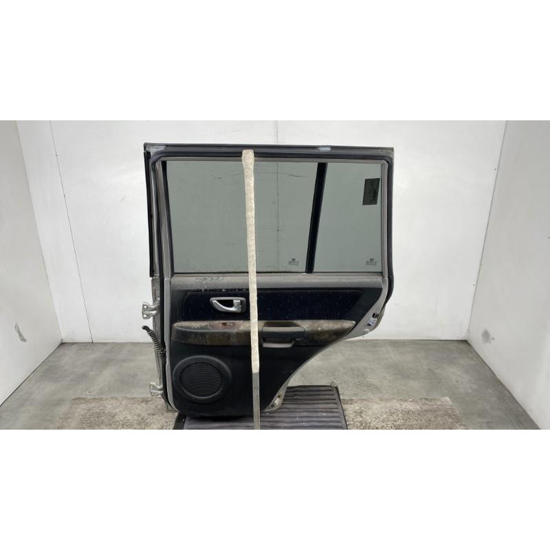 Porte arriere droit HYUNDAI TERRACAN Photo n°4