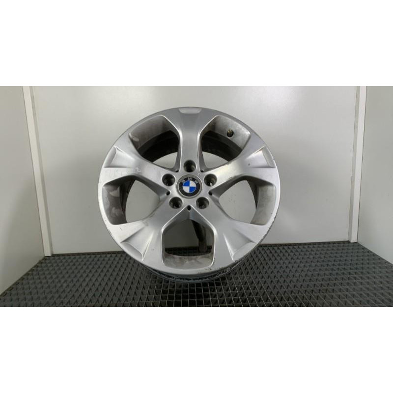 Jante BMW SERIE 1 E87 Photo n°2