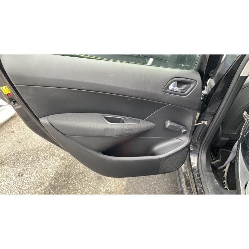 Vitre arriere gauche PEUGEOT 308 1 Photo n°18