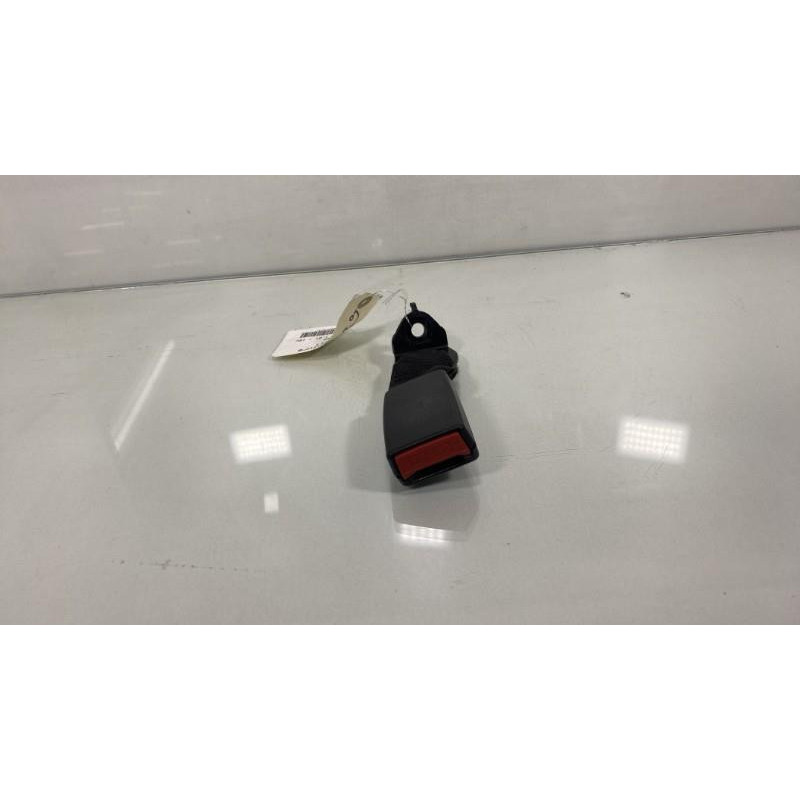 Attache ceinture arriere droit RENAULT TWINGO 2 Photo n°2