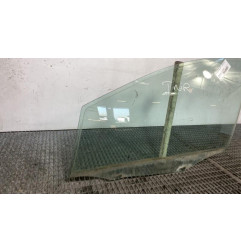 Vitre avant gauche MERCEDES CLASSE B 245