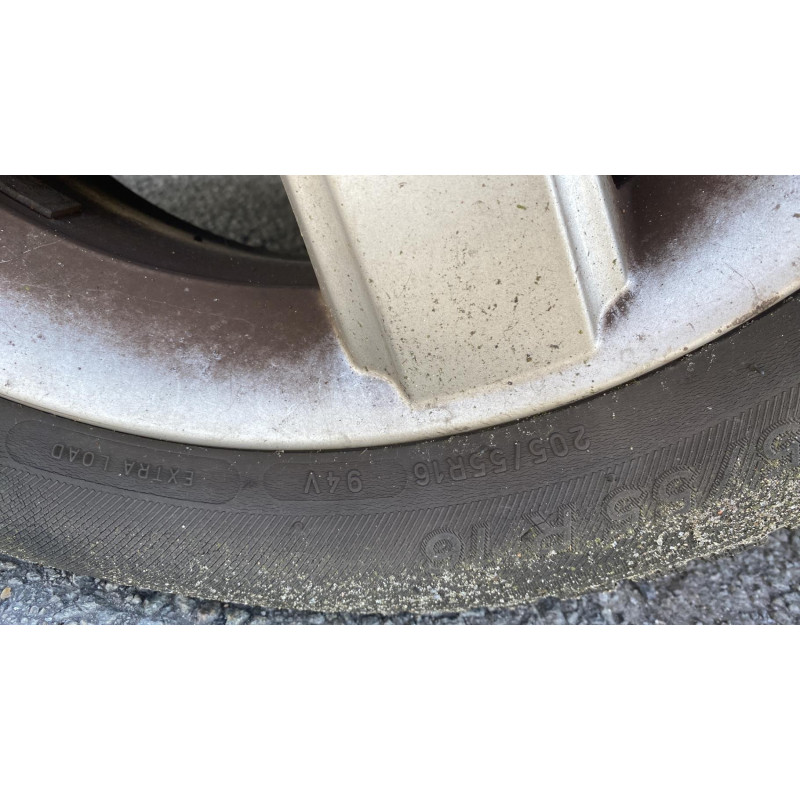 Vitre avant gauche MERCEDES CLASSE B 245 Photo n°10