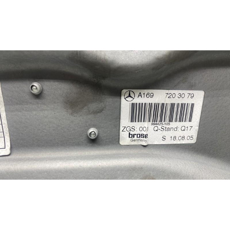 Leve vitre electrique avant droit MERCEDES CLASSE B 245 Photo n°7